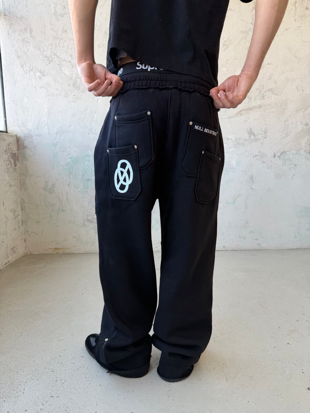 "NONEXISTENT" V2 SWEATPANT